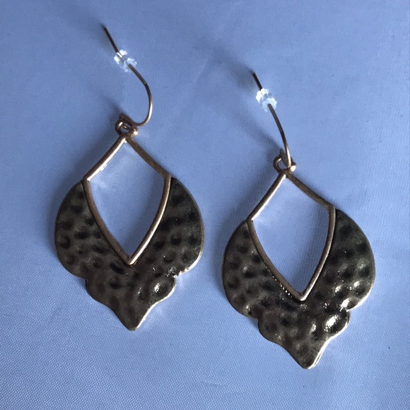 New! Gold Hammered E… - Picture 4 of 7